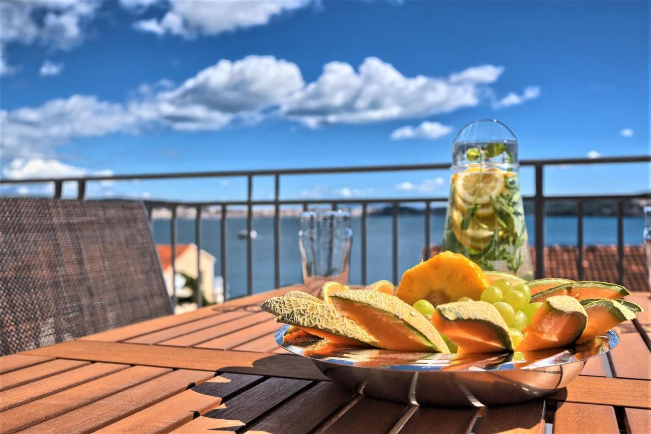 Апартаменты Domenico - 50 M From The Sea Сегет Доньи Экстерьер фото